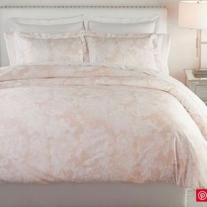 Monique Lhuillier / Pottery Barn Garden Rose Duvet